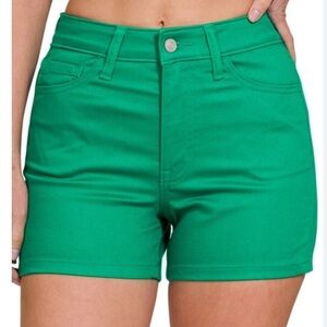 Zenana Green Shorts Small